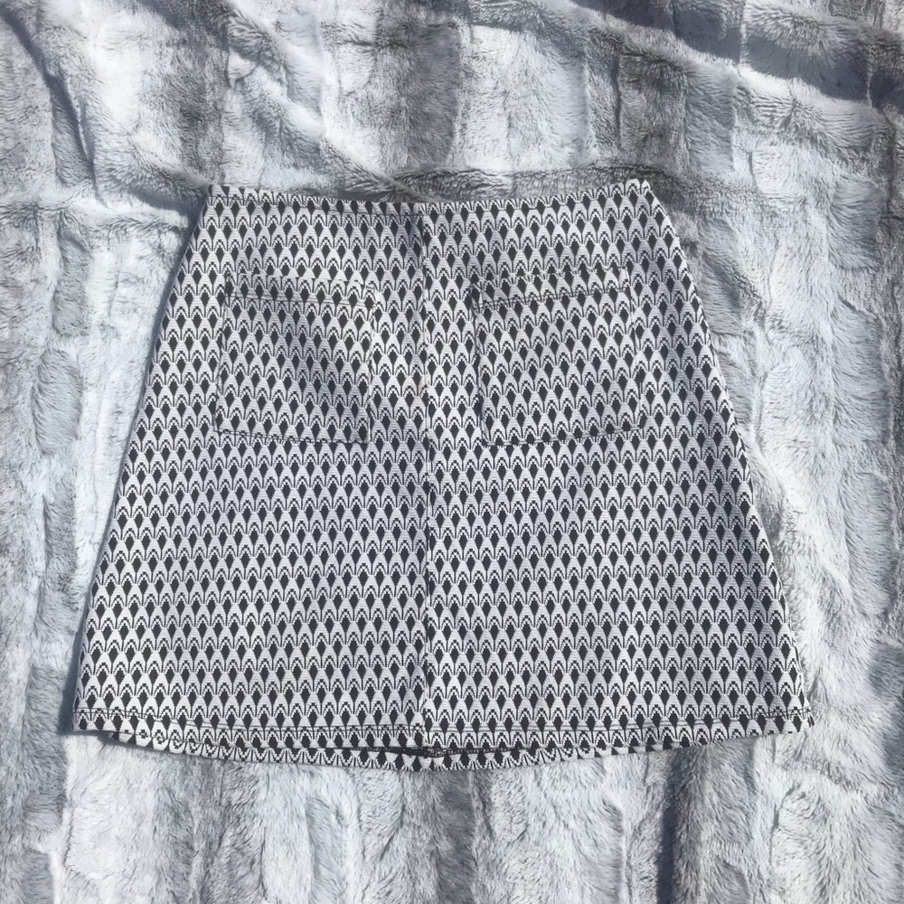 Patterned skirt